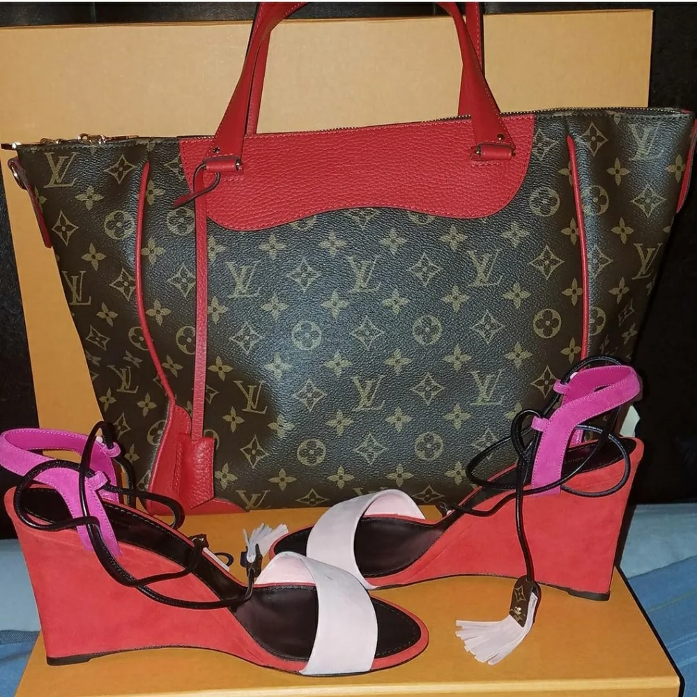 Louis Vuitton  Rita Wedge Sandals with Wedge heel. - Picture 7 of 7